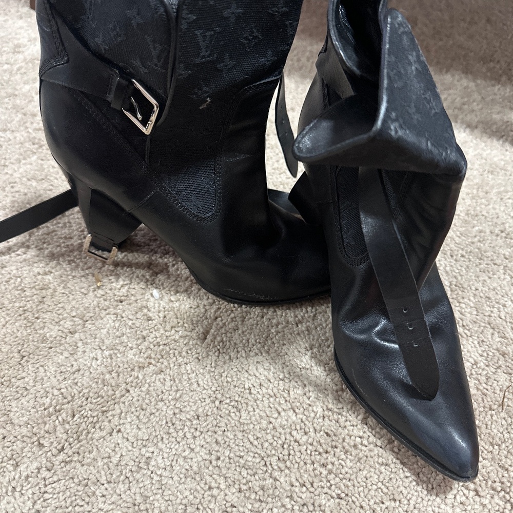 Louis Vuitton ankle boots
